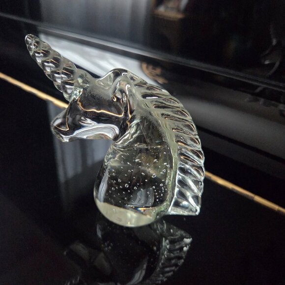 Vintage Giftcraft Taiwan clear glass controlled bubbles paper weight. - Picture 3 of 7